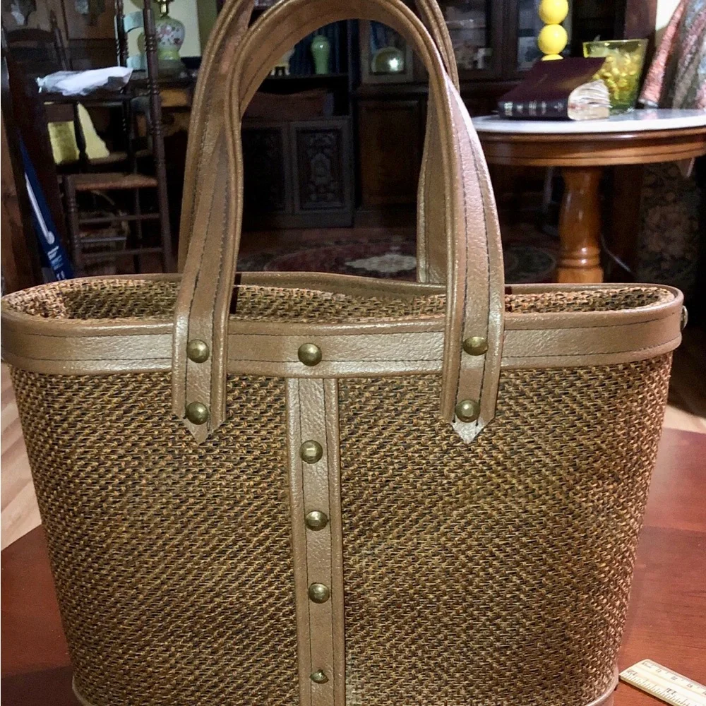 Woven vintage hardbody Brown bucket Tote Bag with Horse Motif